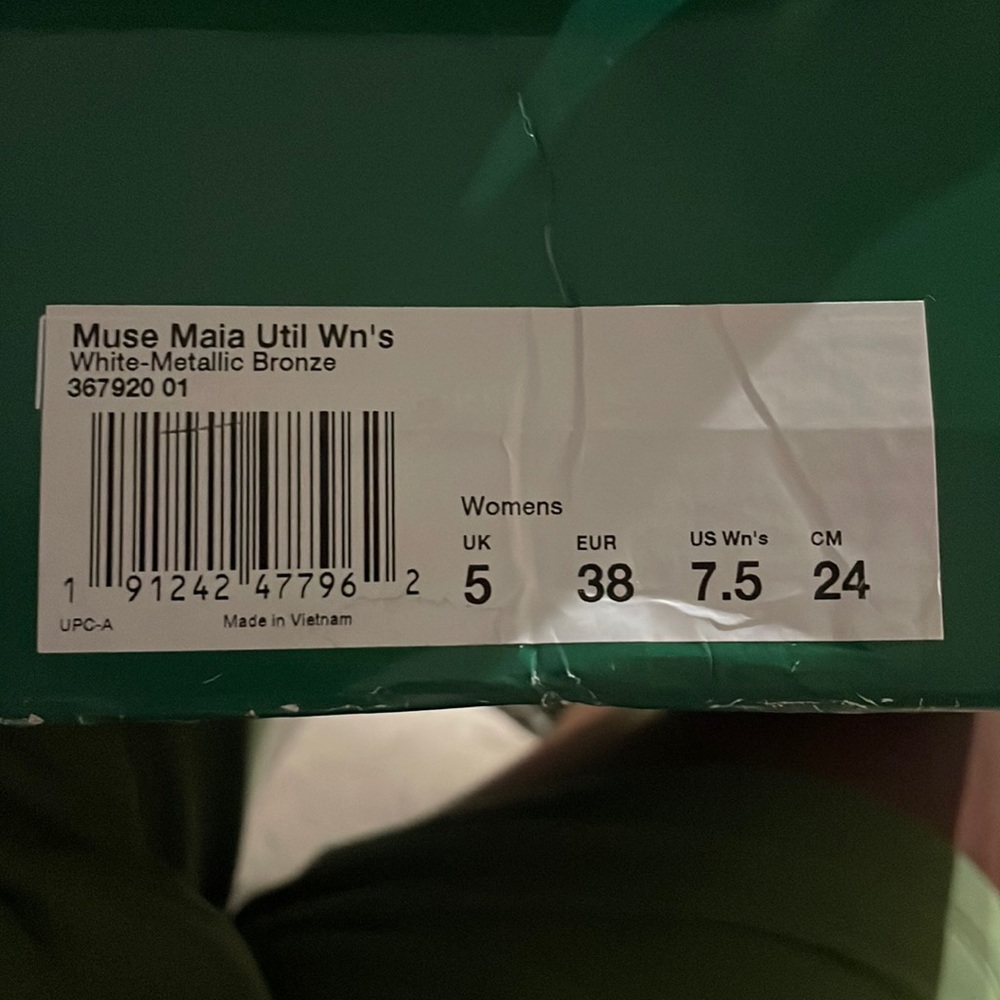 7.5 womens
